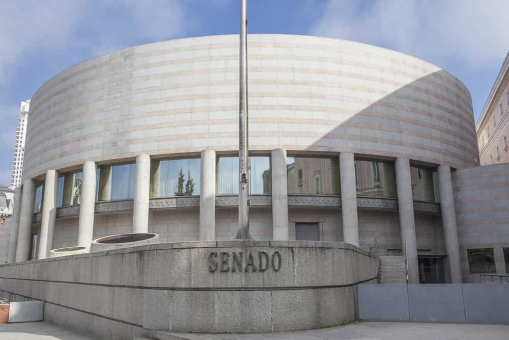 El Senado de España, desde uno de sus laterales