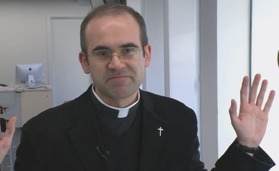Joan Prat, exorcista de la diócesis de Vic, expresa el asombro de médicos y psiquiatras