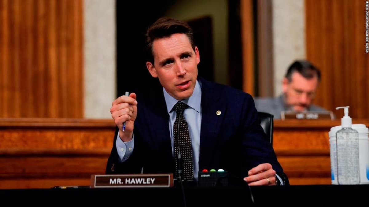 Josh Hawley, senador por Misuri