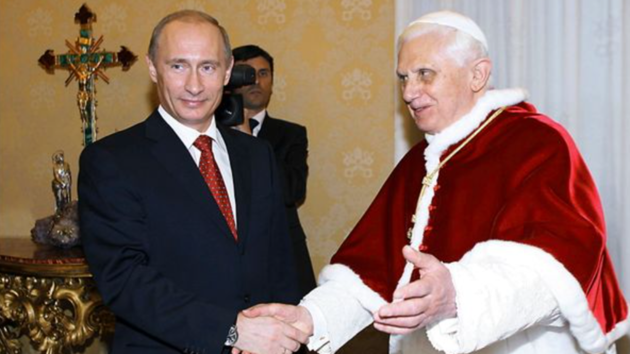 Putin-y-Benedicto-XVI