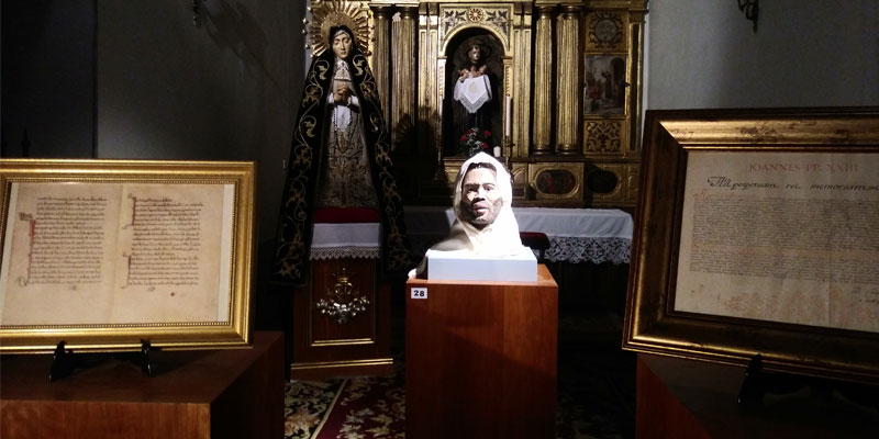 Busto en la Colegiata de San isidro inspirado en los restos del santo