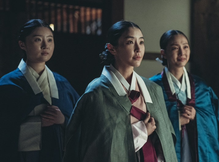 Mujeres cristianas en la Iglesia clandestina de Corea en el s.XVIII en la película Nacimiento