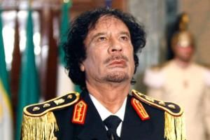 El general Gadafi, en Roma: «Jesús no fue crucificado, sino otro que se le parecía»