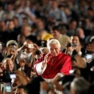 Benedicto XVI en la vigilia de ayer