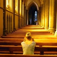 Una encuesta revela el dramático descenso de la asistencia a los servicios religiosos en Europa