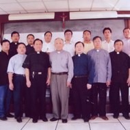 Seminaristas y sacerdotes chinos