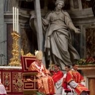 El Papa durante la misa de Pentecostés