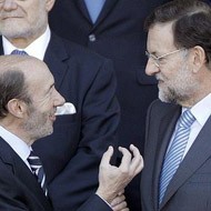 Rajoy modificará la ley del aborto y Rubalcaba alardea de haberlo convertido en un «derecho»