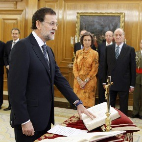 El crucifijo recupera la presidencia de España