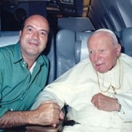 Philip Pullela junto a Juan Pablo II