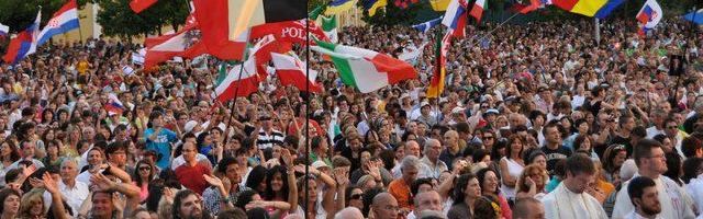 Jóvenes de 70 nacionalidades en el festival de Medjugorje