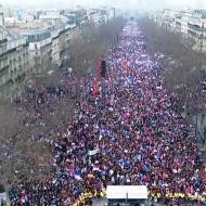 Domingo de Ramos, un millón por la familia en París