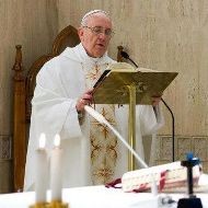 El Papa predica en Santa Marta
