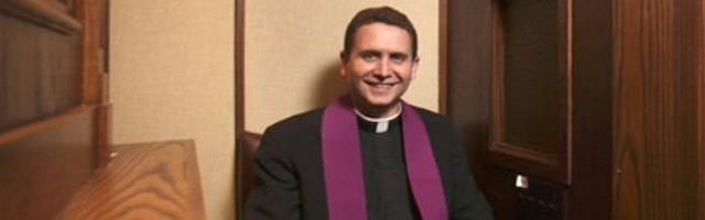Andrew Cozzens, futuro obispo auxiliar de St Paul y Minneapolis.