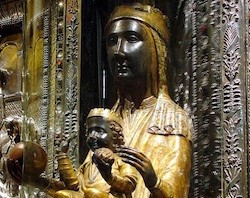Imagen de la Moreneta, la Virgen de Montserrat