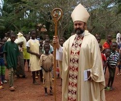 Juan José Aguirre, obispo de Bangassou, estaba en Bangui durante los combates