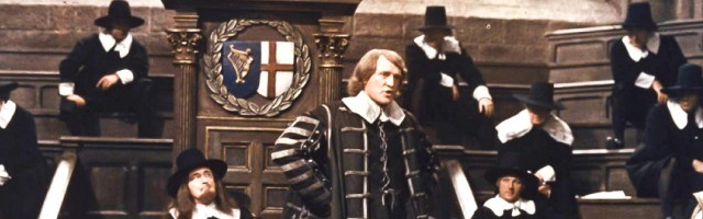 Richard Harris, en la película de 1970, como el dictador republicano Olivier Cromwell, en un parlamento controlado por los puritanos