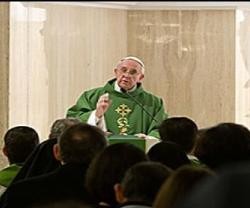 El Papa explicó que el amor cristiano se concreta más en obras que en palabras