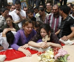 Cristianos de Irak lloran a sus muertos