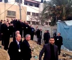 Obispos contemplan destrozos en Gaza tras la guerra de verano de 2013