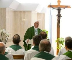 En las misas de Santa Marta el Papa predica siguiendo las lecturas del día