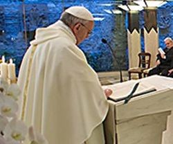 El Papa explica las escrituras en sus homilías de la Casa Santa Marta