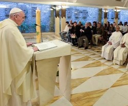 El Papa Francisco desgrana las escrituras en sus homilías de Santa Marta