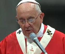El Papa, vistiendo su propio palio, entregó muchos a los nuevos arzobispos