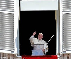 El Papa Francisco anima a imitar a los santos
