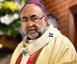 El arzobispo de Oviedo, Jesús Sanz Montes, es el comisario pontificio de Lumen Dei