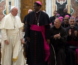 Francisco se reúne con los obispos de territorios de misión congregados en Roma para un seminario