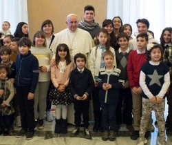 El Papa ha hablado a los niños de la "alegría" que infunde Cristo