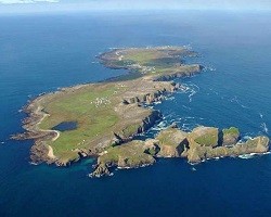 Esta isla irlandesa está en una zona de grandes vientos y oleaje