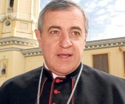 José Antonio Eguren, arzobispo de Piura (Perú)