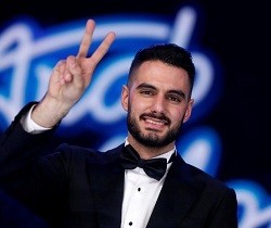 Un cristiano de Belén, diácono de la iglesia siria, gana el concurso de talento musical Arab Idol