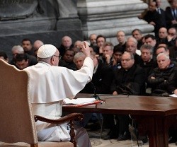El Papa exhortó a los párrocos para hacer propia la fe en la que deben confirmar a los fieles