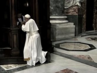 Confesarse, confesar: el Papa dio ejemplo