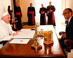 El Papa se reunió en el Vaticano con Paul Kagame, presidente de Ruanda