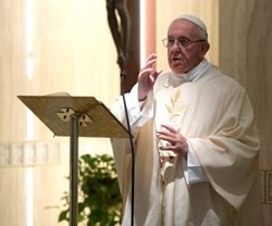 El Papa Francisco advierte de los riesgos de una Iglesia que se acomoda