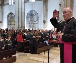 El obispo Juan Antonio Reig Pla, en la catedral de Alcalá - es un experto en temas de familia y vida