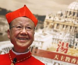 El cardenal John Tong de Hong Kong se jubila tras 8 años al frente de la diócesis