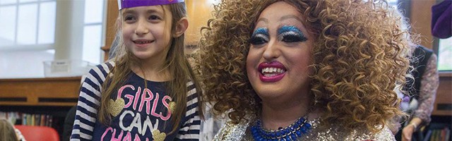 El Colegio Americano de Pediatras alerta de nuevo: enseñar transexualismo daña a los niños