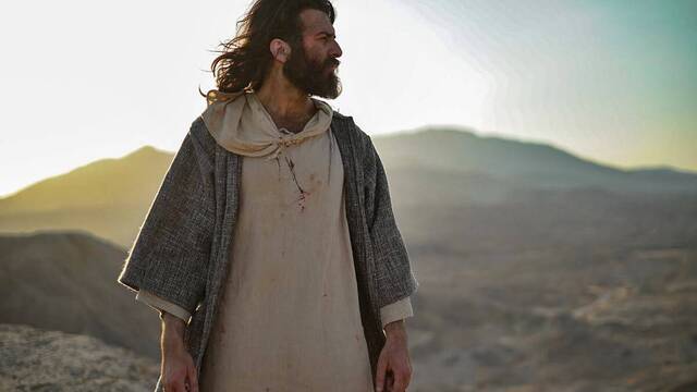 Sean Ardalan interpreta a Jesucristo en '40: The Temptation of Christ' (2020).