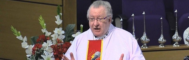 Un sacerdote implora más exorcistas para Irlanda ante la gran cantidad de personas que acuden a él