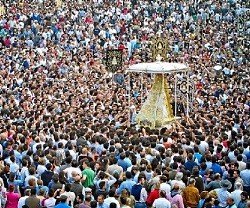 La Virgen del Rocío es una de las que mayor devoción despierta en España