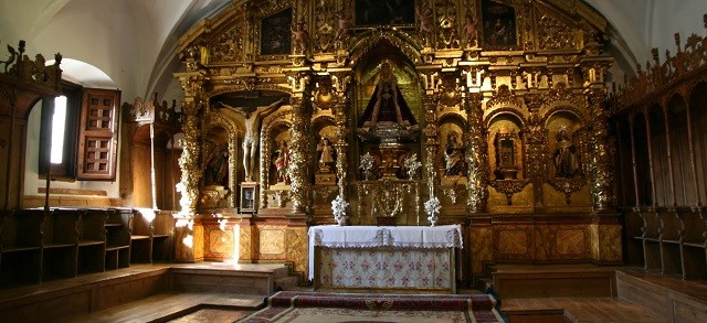 Hace 446 años la Virgen se apareció a Santa Teresa: el sábado se invita a rezar ahí el Rosario