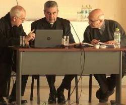 Un momento de la reunión de obispos chilenos en Talca para presentar las nuevas medidas contra los abusos en la Iglesia