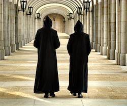 Los monjes del Valle de los Caídos explican su silencio: su vocación es el culto y el recogimiento