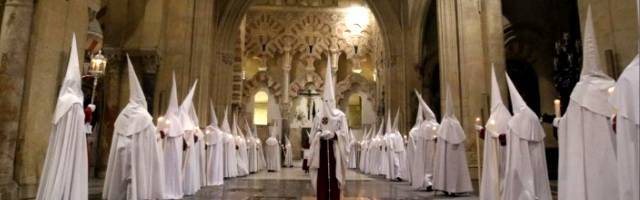 «Expertos» socialistas piden confiscar la catedral de Córdoba: su informe, refutado y vacuo