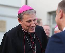  ZbigÅ†evs StankeviÄs es el arzobispo de Riga, en Letonia.
